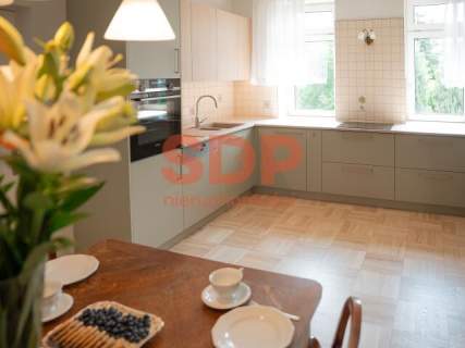Apartament w willi na Krzykach 5 pokoi 140 m2 taras