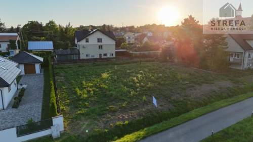 Działka budowlana na sprzedaż, 1300 m2, Rzuchowa