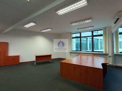 Ursynów lokal biurowy 556,45 m2 do wynajęcia