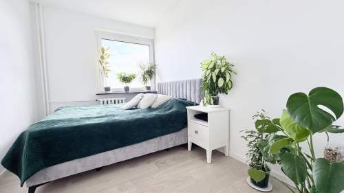 2 pokoje po remoncie Balkon Piwnica I Santocka