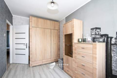 4 pokoje z balkonem, piwnicą i niezależną kuchnią
