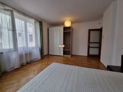 Kraków Stare Miasto 1/2 domu 2 kawalerki