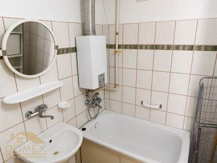3 pokoje do remontu Balkon Żory-Kleszczówka