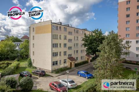 3 pokoje w drugiej linii zabudowań