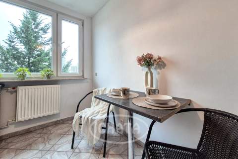 Strzegomska/Balkon/Rozkład/Winda/Media Miejskie