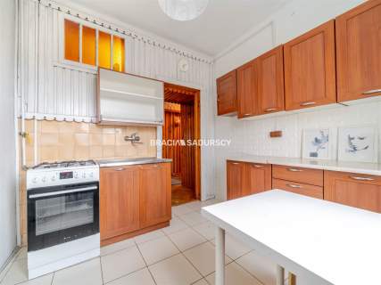 59m2 3 pok os kuchnia Ul.Staszczyka Bronowice