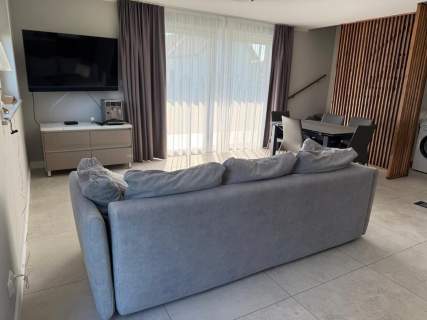 Gotowiec Inwestycyjny/DomkiCałoroczne/ Booking/LUX