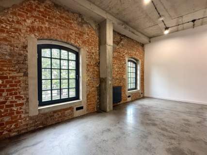 Niepowtarzalne wnętrze Loftowy lokal w centrum 