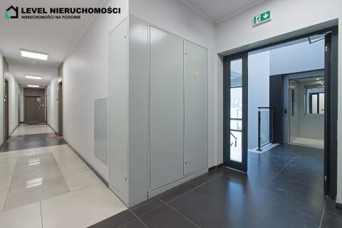 Dwupoziomowy apartament z tarasem