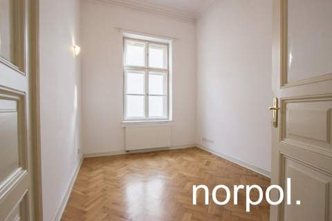 Mieszkanie 230m2, 6 pokoi, 3 łazienki, przy Plantach, Stare Miasto,...