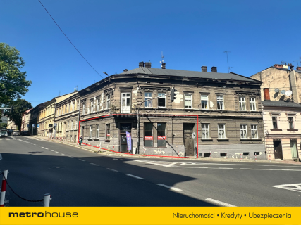 Mieszkanie z lokalami usługowymi centrum miasta.