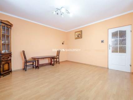 Dom gotowy do zamieszkania lub adaptacji