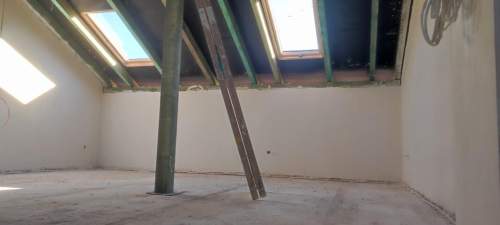 Segment Skrajny Szamocin, Las , 5 pok. , 150 m2, garaż .