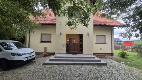 Dom wolnostojący 160 m2 Działka 1000 m2