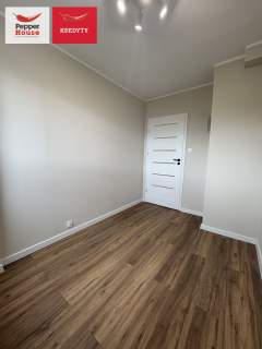 3 pokoje, Karwiny, po generalnym remoncie, balkon