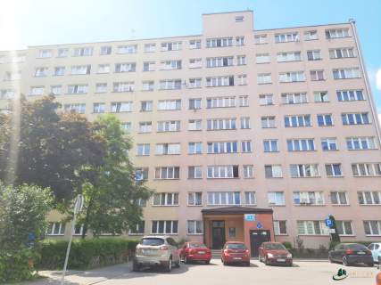 SŁONECZNE I PRZESTRONNE MIESZKANIE W WIEŻOWCU