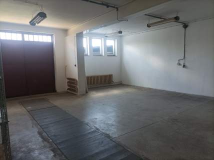 Wynajmę hale magazynowe 270m2