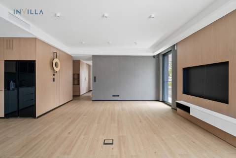 Luksusowy apartament, blisko plaży, Orłowo