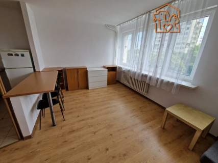 Klonowa 32, przyjazna zwierzętom kawalerka