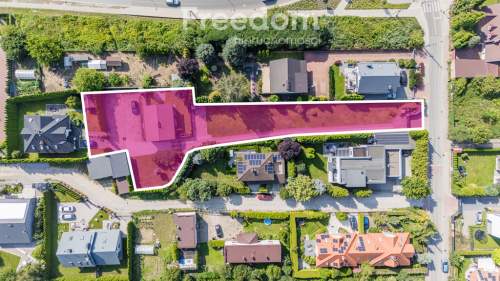 Działka 1415 m2 dom ok. 90m2