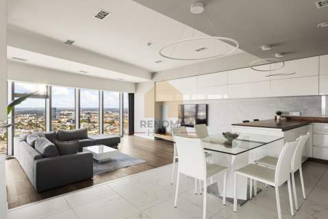 Apartament 33piętro SkyTower 98,20 m2