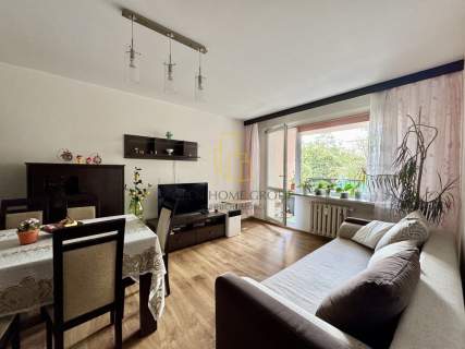 Pełny rozkład / 4 pokoje / komórka / duży balkon