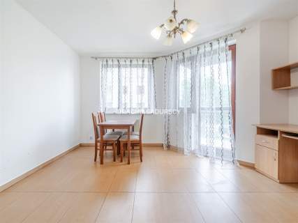 2 pok oddzielne 48m2 z garazem