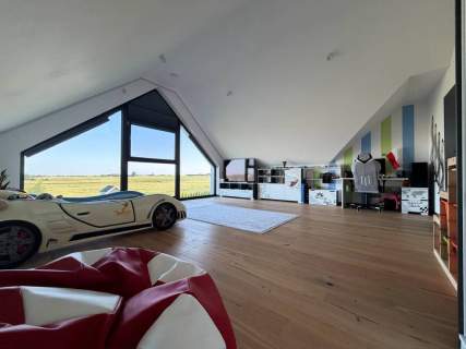 Dom na sprzedaż, 390 m2, Skowarcz