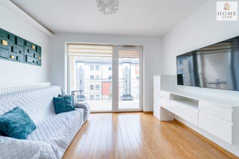 3 pokoje duży balkon ul. Pimpickiego 8