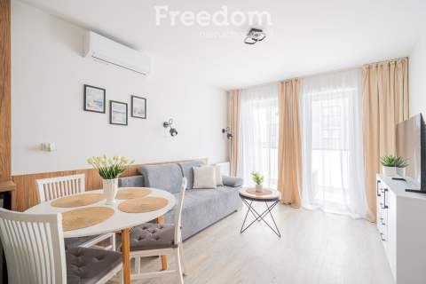 Nowy 2-pok.apartament blisko morza m.parkingowe