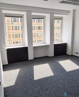 BIURO 49 m - 2 pokoje - CENTRUM