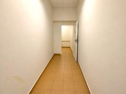 Lokal usługowy 150 m ścisłe centrum parter