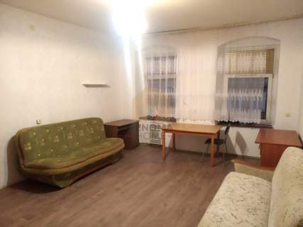 2 pokoje 80m2 z balkonem w kamienicy.