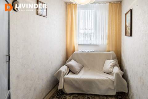 3 pokoje 46 m 4 piętro balkon