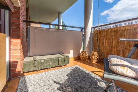 5 pokoi, balkon, piwnica, garaż