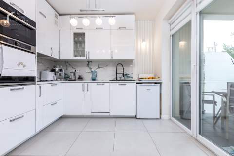 Nowoczesny apartament 68m2, 3 pokoje, 2 balkony 