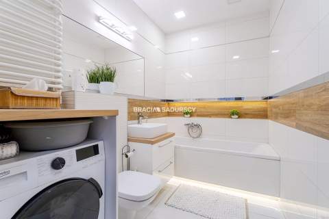 3 pok wysoki standard duży balkon ul. Kantarowicka