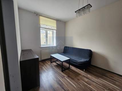 M-3 Centrum z balkonem.