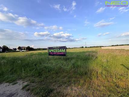Działka budowlana z mediami - Centrum Miedźna