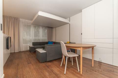 Kawalerka 32,43 m / Nowoczesne wnętrze/ Centrum