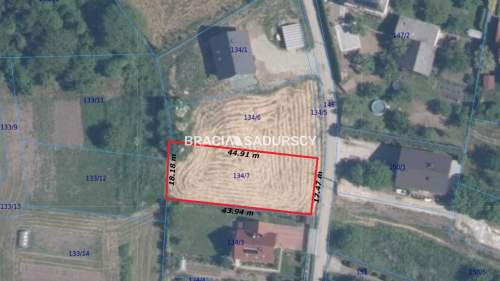 Działka z widokiem na Bramę Bolechowicką
