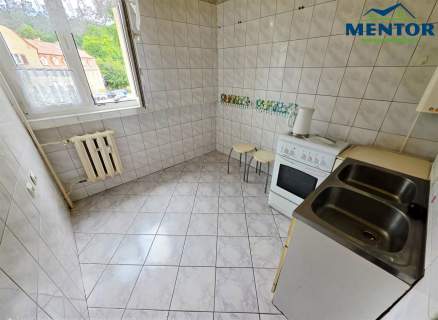 Stary Zdrój, 3 pokoje, miejskie ogrzewania.