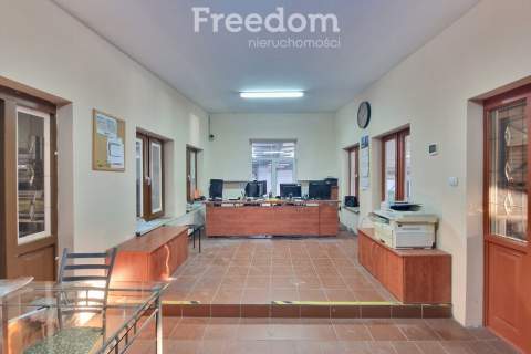 Hala produkcyjna z zapleczem blisko A2