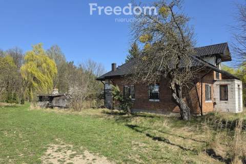 Dom 141,80 m2 z dużą działką