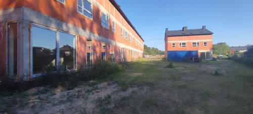 Segment Skrajny Szamocin, Las , 5 pok. , 150 m2, garaż .