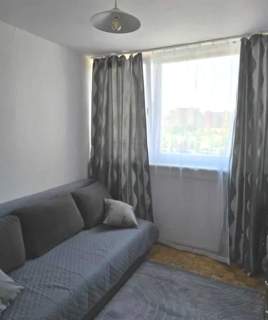 Bystrzycka/osobna kuchnia/balkon/piwnica