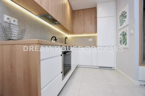 Atrakcyjny apartament na wynajem SkyRes 10 p.