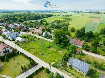 Idzbark-58 sekundy spaceru do Szkoły i Przedszkola