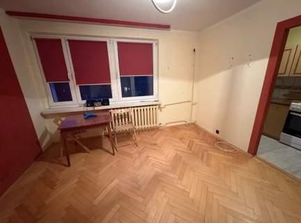 kawalerka osobna kuchnia 27 m 4 piętro