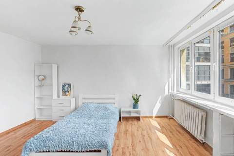 Warszawa, Śródmieście 27,71 m winda KW